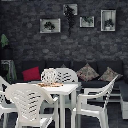 Apartamento Yale Tías Εξωτερικό φωτογραφία